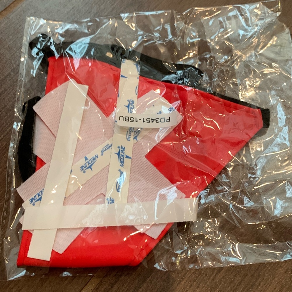 SUPER SEXY BRAND NEW O/S red g-string panties from PIPEDREAM.  Black straps